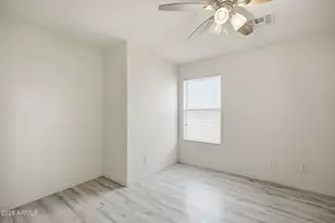 273 E Chicory Pl, San Tan Valley, AZ 85143 - Photo 25