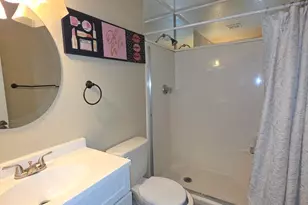 5719 N 44th Ln, Glendale, AZ 85301 - Photo 11
