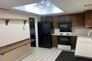 4410 W Palo Verde Ave, Glendale, AZ 85302 - Photo 9