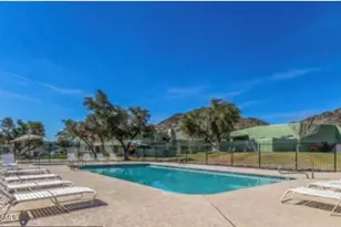 10201 N 8th Pl, Phoenix, AZ 85020 - Photo 11