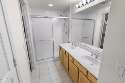 15221 N Clubgate Drive #2115, Scottsdale, AZ 85254 - Photo 11