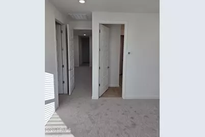 9730 S 11th Place S, Phoenix, AZ 85042 - Photo 17