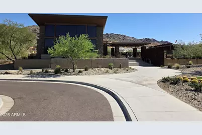 9730 S 11th Place S, Phoenix, AZ 85042 - Photo 45