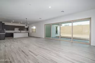 18575 W Sapium Way, Goodyear, AZ 85338 - Photo 7