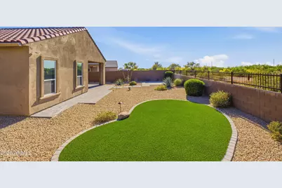 21718 N 58th Street, Phoenix, AZ 85054 - Photo 23