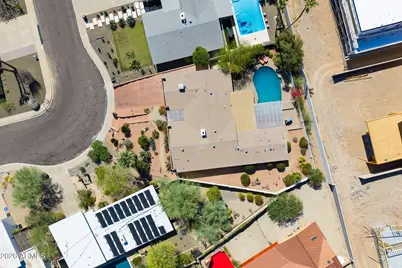 2236 E Cactus Wren Drive, Phoenix, AZ 85020 - Photo 13