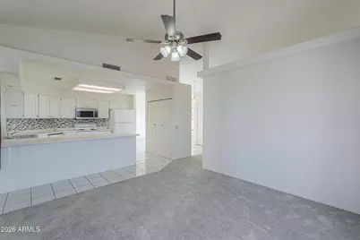 1862 N Center Avenue, Casa Grande, AZ 85122 - Photo 11