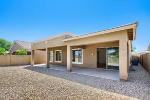 18188 W Paradise Ln, Surprise, AZ 85388 - Photo 25
