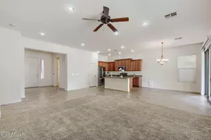 18188 W Paradise Ln, Surprise, AZ 85388 - Photo 9