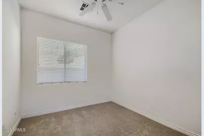 18188 W Paradise Lane, Surprise, AZ 85388 - Photo 19