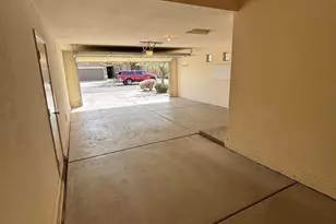 18188 W Paradise Ln, Surprise, AZ 85388 - Photo 27