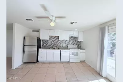 1614 N 72nd Lane, Phoenix, AZ 85035 - Photo 5