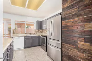 819 W Kyle Ct, Gilbert, AZ 85233 - Photo 17