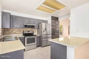 819 W Kyle Ct, Gilbert, AZ 85233 - Photo 19