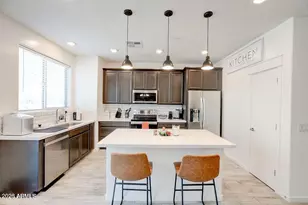 300 N Gila Springs Blvd, Chandler, AZ 85226 - Photo 3