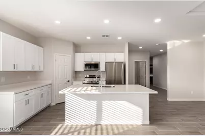 10366 W Bradshaw Drive, Arizona City, AZ 85123 - Photo 11