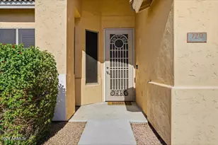729 N Ocotillo Ln, Gilbert, AZ 85233 - Photo 5