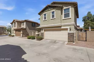 6919 E Peralta Cir, Mesa, AZ 85212 - Photo 11