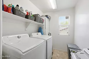 6919 E Peralta Cir, Mesa, AZ 85212 - Photo 39