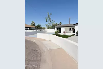 5636 W Amelia Avenue, Phoenix, AZ 85031 - Photo 3