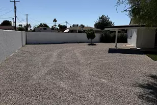 5636 W Amelia Ave, Phoenix, AZ 85031 - Photo 15