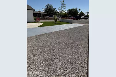 5636 W Amelia Avenue, Phoenix, AZ 85031 - Photo 9