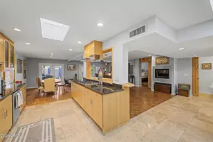 2631 E Beekman Pl, Phoenix, AZ 85016 - Photo 13