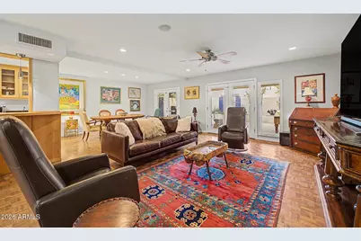 2631 E Beekman Place, Phoenix, AZ 85016 - Photo 9