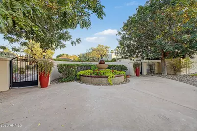 2631 E Beekman Place, Phoenix, AZ 85016 - Photo 33