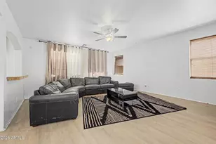 9204 West Riverside Avenue, Tolleson, AZ 85353 - Photo 9