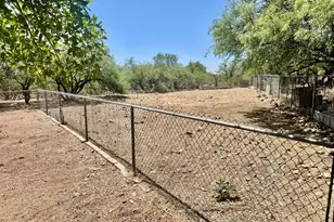 5750 E Wade Ln, Hereford, AZ 85615 - Photo 43