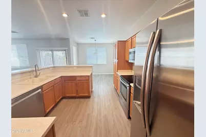 212 S 124th Avenue, Avondale, AZ 85323 - Photo 7