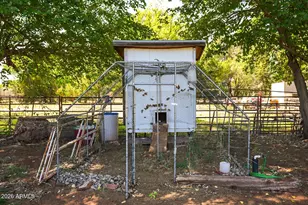 75 N Farm Circle Rd, Cornville, AZ 86325 - Photo 41