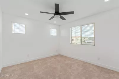 8931 W Colter Street, Glendale, AZ 85305 - Photo 17