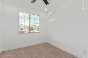 8931 W Colter St, Glendale, AZ 85305 - Photo 13