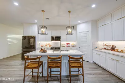 2968 W Shanley Avenue, Apache Junction, AZ 85120 - Photo 9