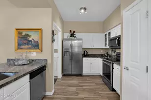 15221 N Clubgate Dr, Scottsdale, AZ 85254 - Photo 13