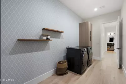 4546 E Campbell Avenue, Phoenix, AZ 85018 - Photo 23