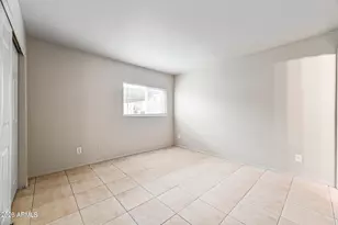 1560 W Sahuaro Dr, Phoenix, AZ 85029 - Photo 9