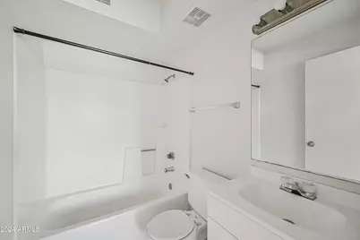 1560 W Sahuaro Drive #1, Phoenix, AZ 85029 - Photo 13