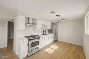 1351 N 39th Ave, Phoenix, AZ 85009 - Photo 9