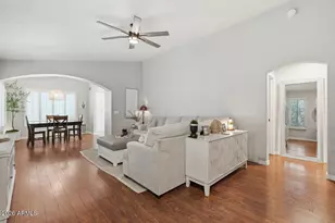 4007 W Rose Garden Ln, Glendale, AZ 85308 - Photo 5
