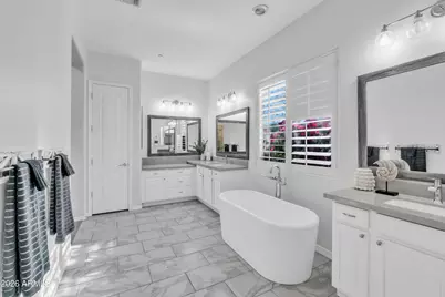1615 W Red Fox Road, Phoenix, AZ 85085 - Photo 31
