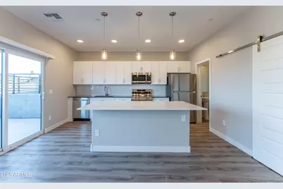 432 S 32nd Street #Unit 101, Mesa, AZ 85204 - Photo 1