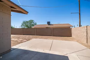 1951 E Marguerite Ave, Phoenix, AZ 85040 - Photo 17