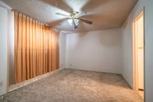 1951 E Marguerite Ave, Phoenix, AZ 85040 - Photo 15