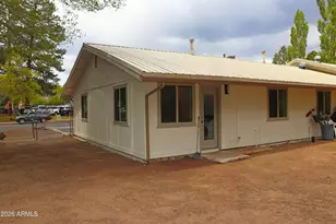 2714 N Izabel St, Flagstaff, AZ 86004 - Photo 11