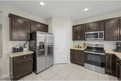10846 E Texas Avenue, Mesa, AZ 85212 - Photo 9