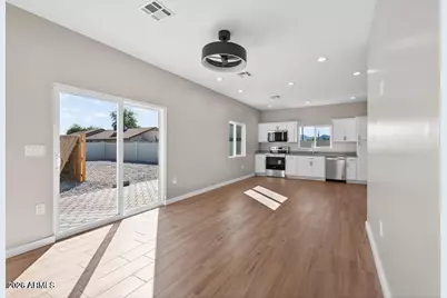 739 S Central Avenue #2, Avondale, AZ 85323 - Photo 11