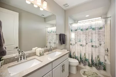 2948 E Tina Drive, Phoenix, AZ 85050 - Photo 27